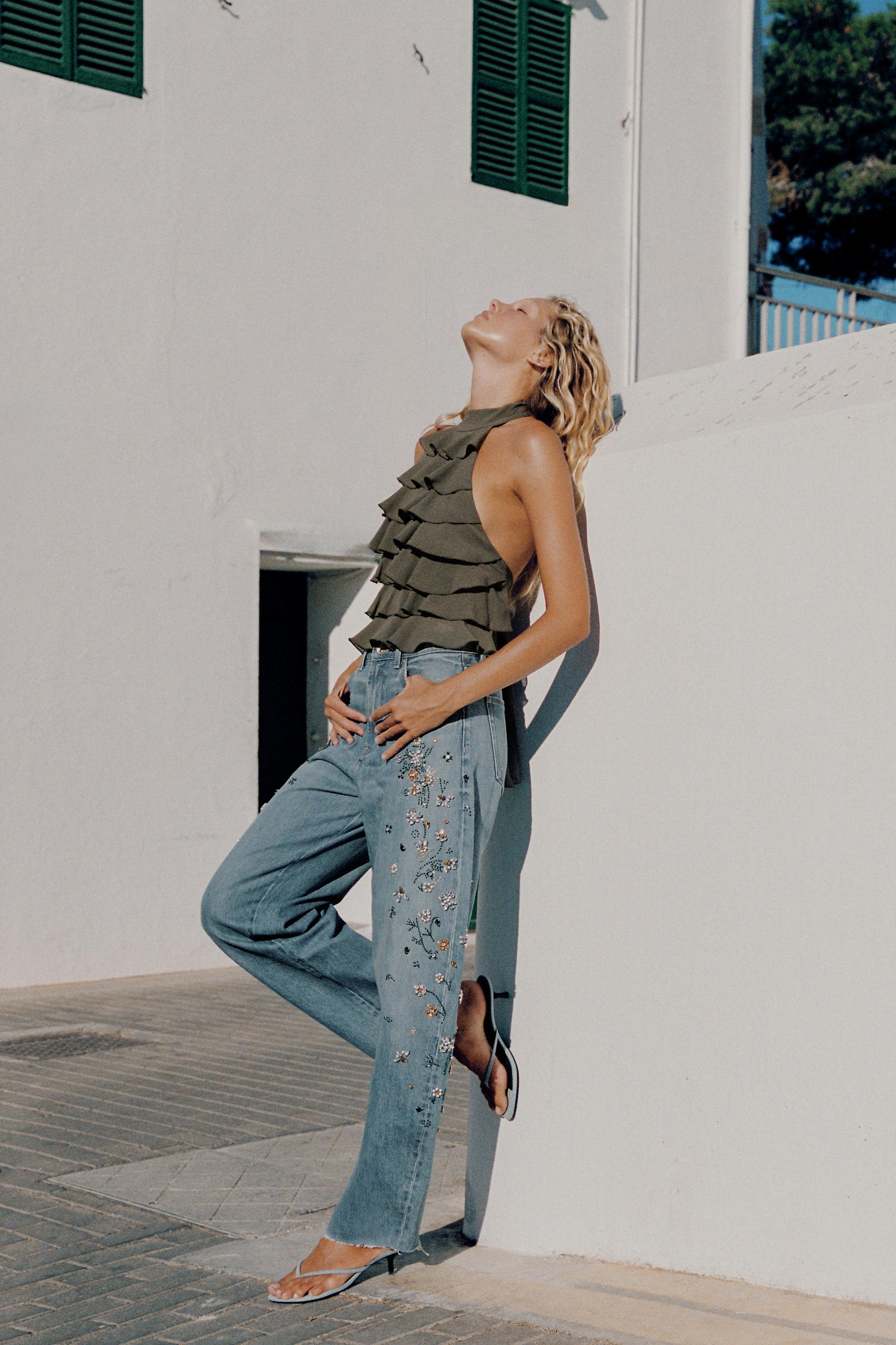 TRF HIGH-WAIST EMBROIDERED BARREL JEANS